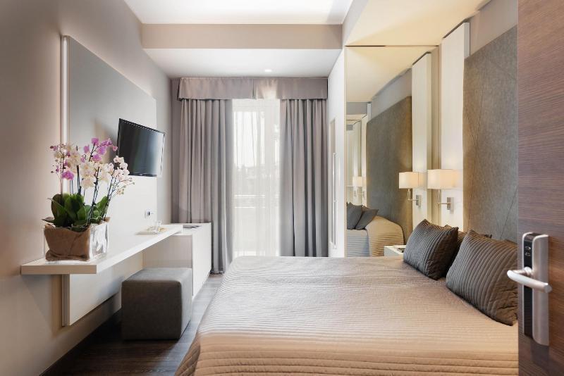 Hotel Giulietta Romeo ลาซีเซ ภายนอก รูปภาพ