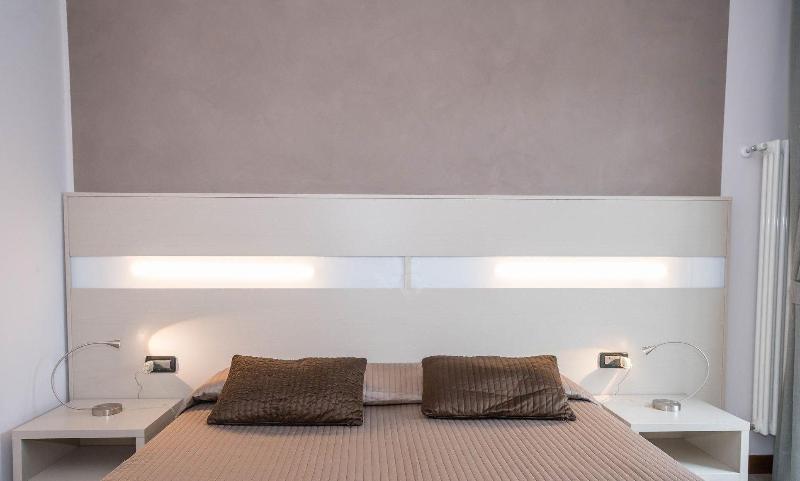 Hotel Giulietta Romeo ลาซีเซ ภายนอก รูปภาพ