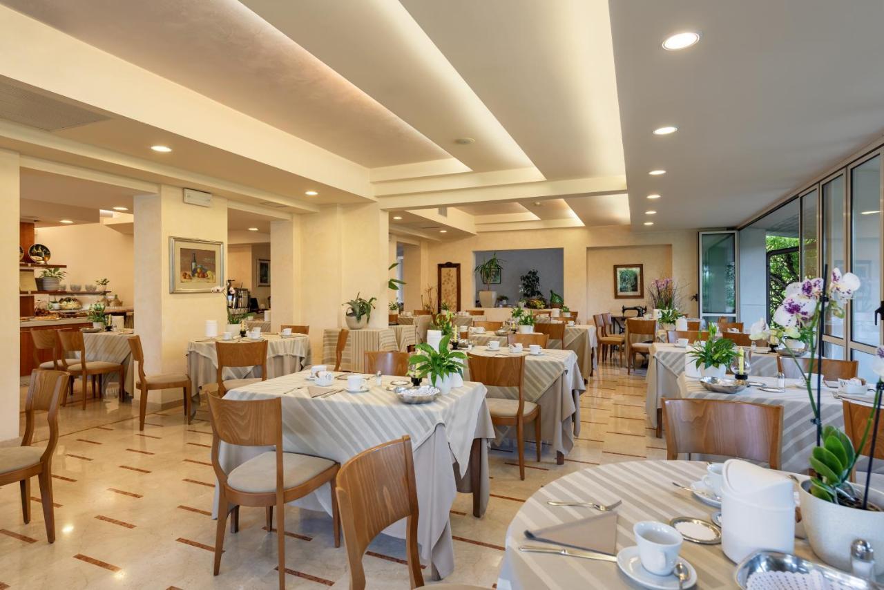 Hotel Giulietta Romeo ลาซีเซ ภายนอก รูปภาพ